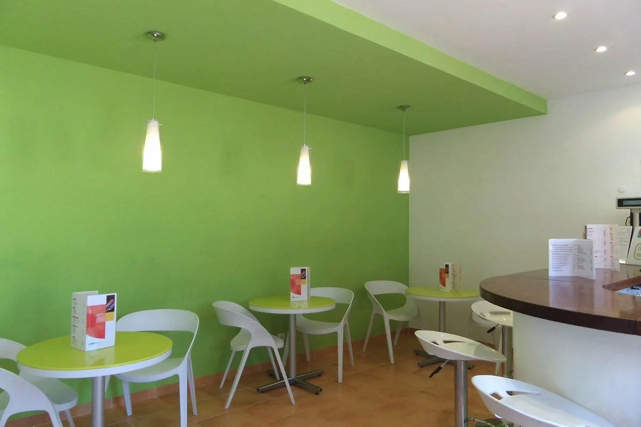 Mirachoro Albufeira Aparthotel 3*,
